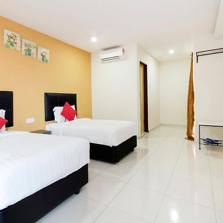Central Hotel Bahau Екстер'єр фото