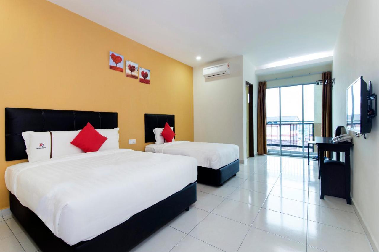 Central Hotel Bahau Екстер'єр фото