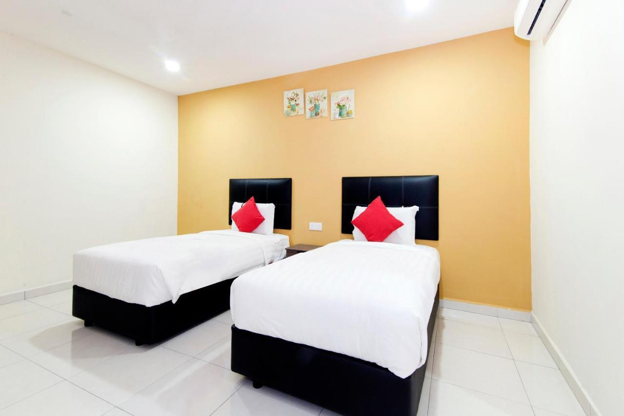 Central Hotel Bahau Екстер'єр фото
