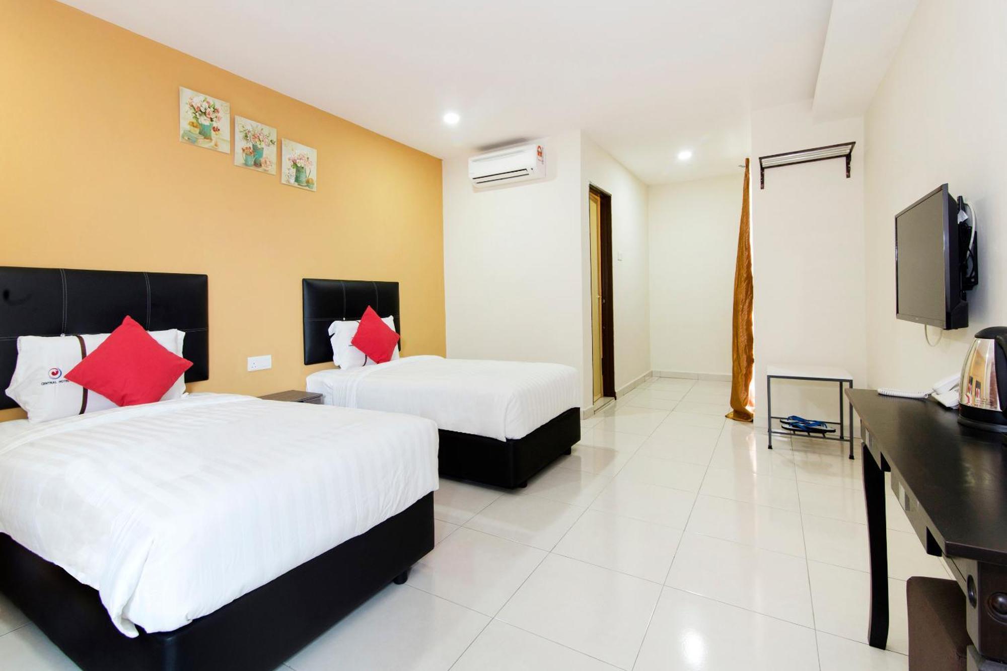 Central Hotel Bahau Екстер'єр фото