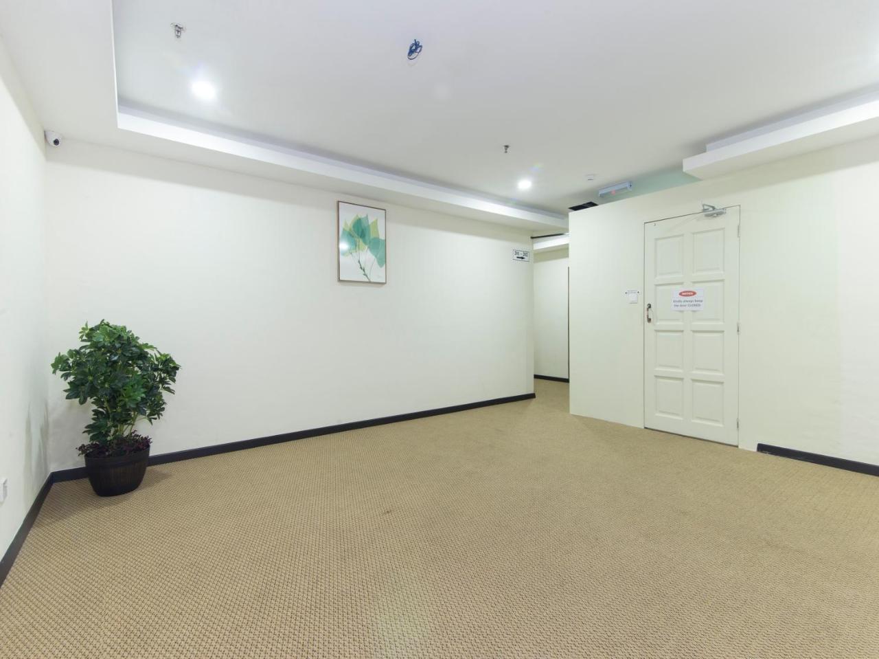 Central Hotel Bahau Екстер'єр фото